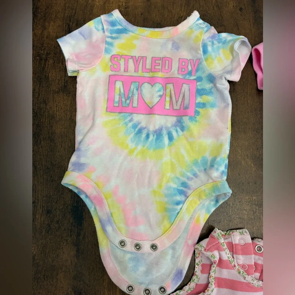 Girl’s Newborn-3M Outfits
